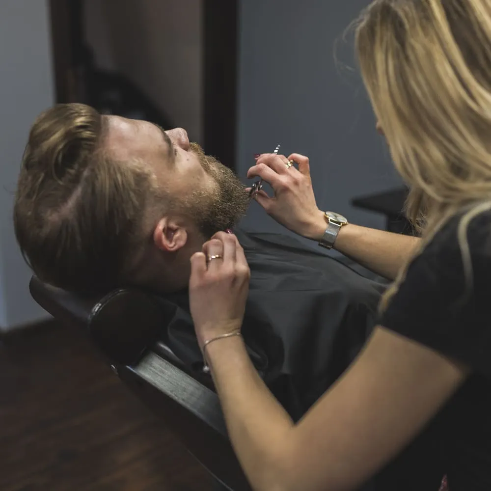 Pide cita en nuestra barbería en Goya